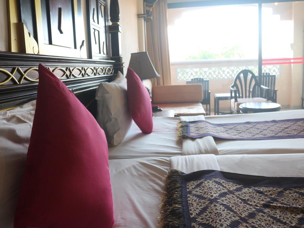 Ayodhaya Palace Beach Resort - Sha Plus Certified Ao Nang Dış mekan fotoğraf